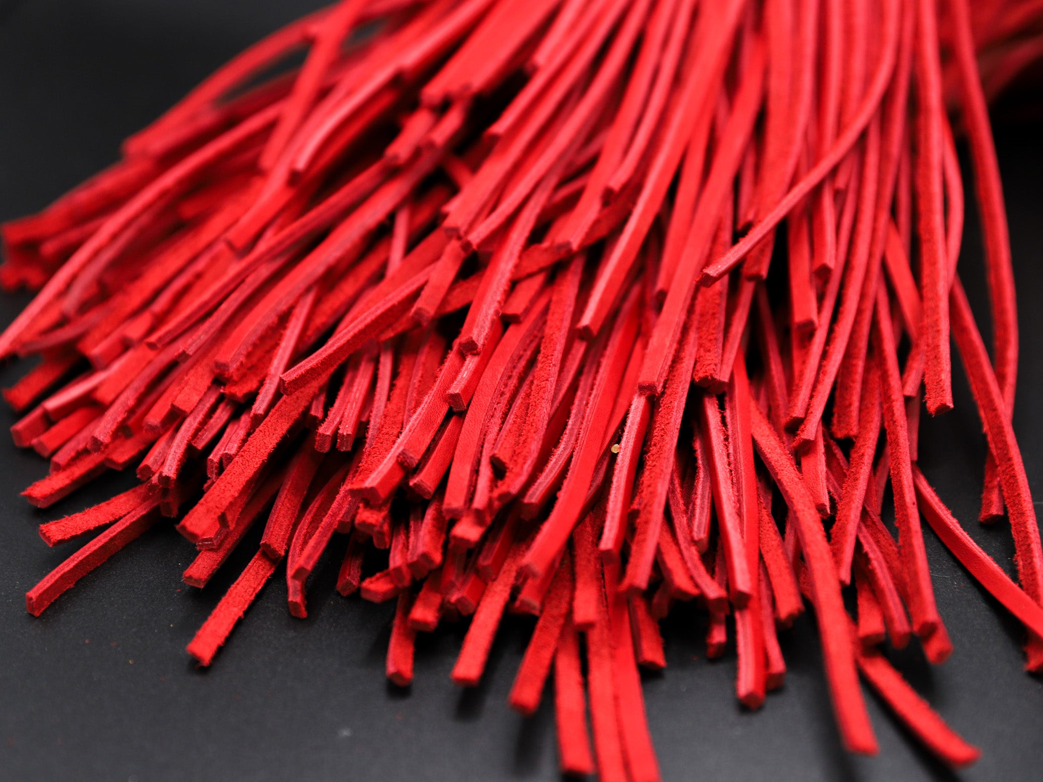 Bulk Baseball Glove Lace (3/16” x 72” Red)